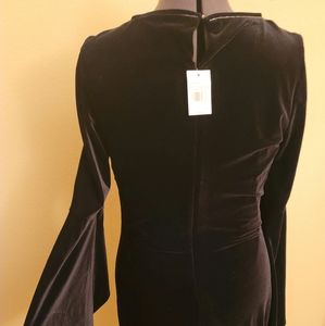 The Limited Collection Soft Black Dress Flowy Sleeves Small